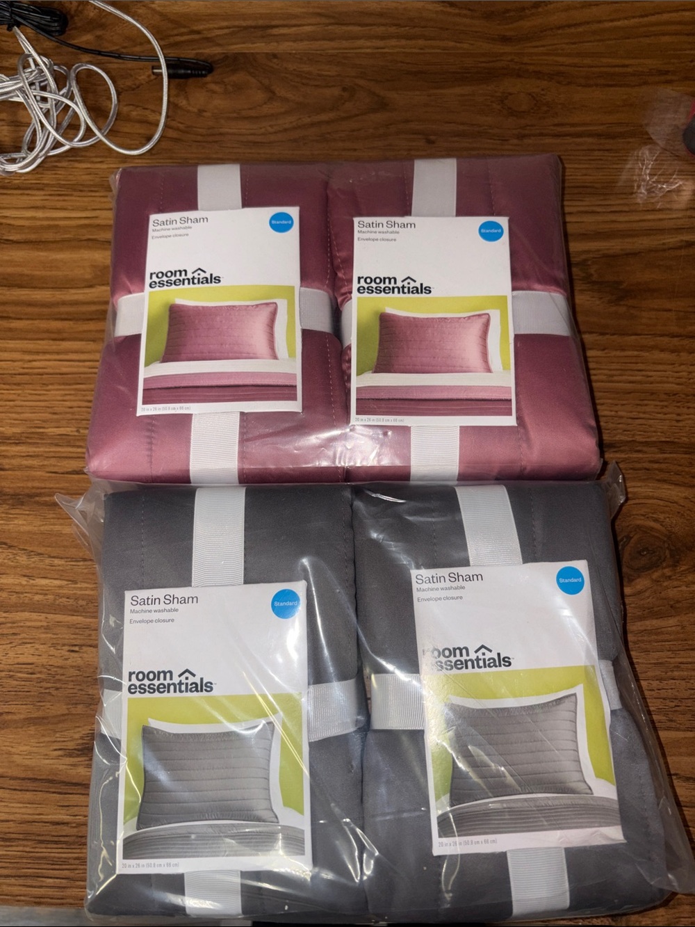 For ard1150  4 room essentials Satin Sham - Pink and Gray